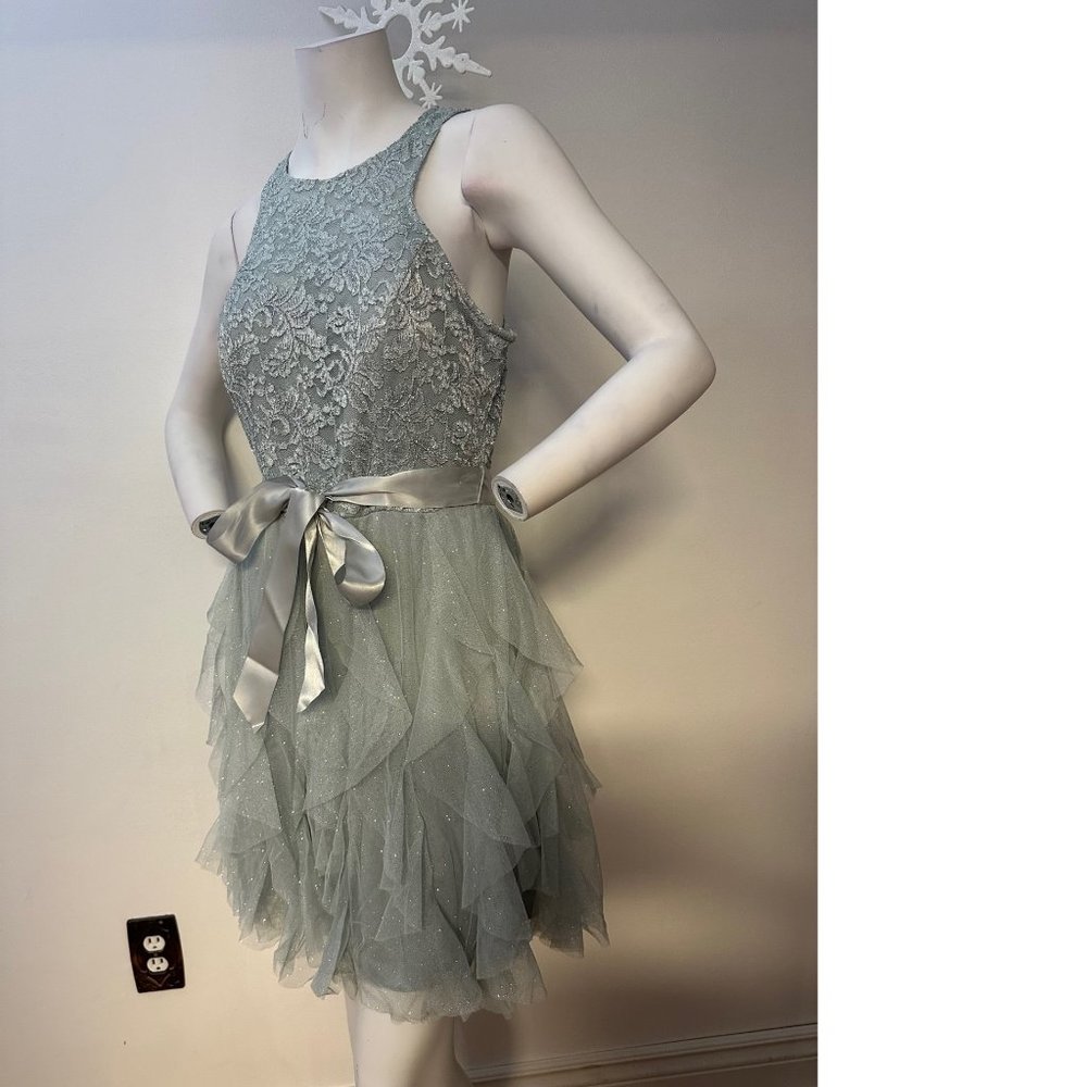 Le Chateau lace sequin tulle mesh sparkly dress mint green seafoam prom NWT